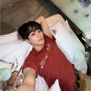 Meet your Posher, Elesia